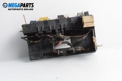 Fuse box for Mercedes-Benz C-Class Sedan (W203) (05.2000 - 08.2007) C 220 CDI (203.006), 143 hp