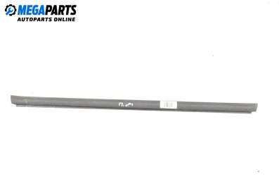 Glass seal for Mercedes-Benz C-Class Sedan (W203) (05.2000 - 08.2007), 5 doors, sedan, position: front - right