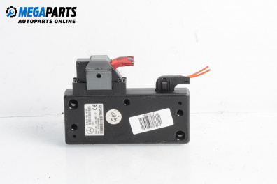 Modul GSM for Mercedes-Benz C-Class Sedan (W203) (05.2000 - 08.2007), №  2038203226