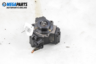 Diesel-einspritzpumpe for Mercedes-Benz C-Class Sedan (W203) (05.2000 - 08.2007) C 220 CDI (203.006), 143 hp, № Bosch 0445010003