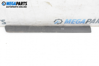 Exterior moulding for Dacia Logan MCV I (02.2007 - 02.2013), minivan, position: left