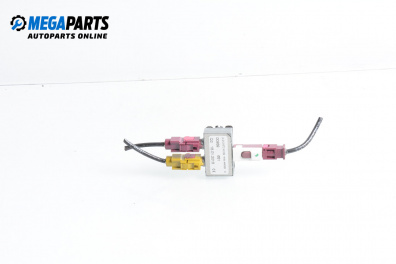GPS antenne for Mercedes-Benz GL-Class SUV (X166) (07.2012 - 12.2015), № А2128704089