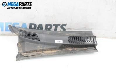 Windshield wiper cover cowl for Toyota Yaris Hatchback I (01.1999 - 12.2005), 3 doors, hatchback