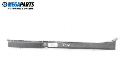 Fantă de aer parbriz for Mercedes-Benz S-Class Sedan (W221) (09.2005 - 12.2013)