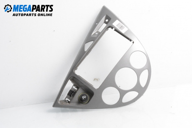 Consola centrală for Ford Focus I Hatchback (10.1998 - 12.2007)