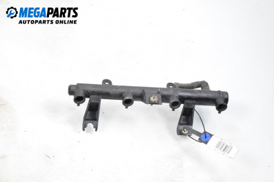 Fuel rail for Peugeot 206 Hatchback (08.1998 - 12.2012) 1.4 i, 75 hp