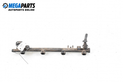 Rampă combustibil for Renault Laguna II Hatchback (03.2001 - 12.2007) 2.0 16V (BG00, BG0K, BG0P, BG0W), 135 hp