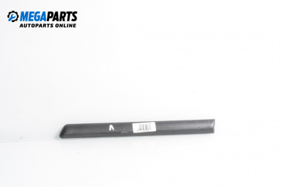Material profilat exterior for Volkswagen Golf IV Hatchback (08.1997 - 06.2005), hatchback, position: stânga
