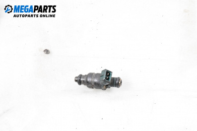 Gasoline fuel injector for Volkswagen Golf IV Hatchback (08.1997 - 06.2005) 1.6, 100 hp
