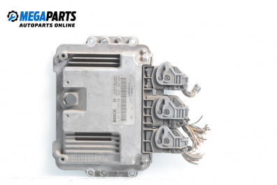 ECU for Renault Megane II Hatchback (07.2001 - 10.2012) 1.9 dCi (BM0G, CM0G), 120 hp, № 0281011275