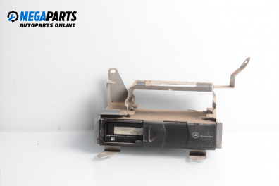 Magazie CD for Mercedes-Benz S-Class Sedan (W220) (10.1998 - 08.2005)