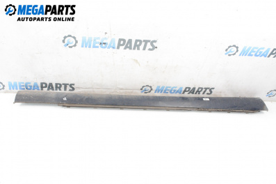 Prag exterior for Mercedes-Benz C-Class Estate (S203) (03.2001 - 08.2007), 5 uși, combi, position: dreapta
