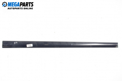 Exterior moulding for Mercedes-Benz C-Class Estate (S203) (03.2001 - 08.2007), station wagon, position: front