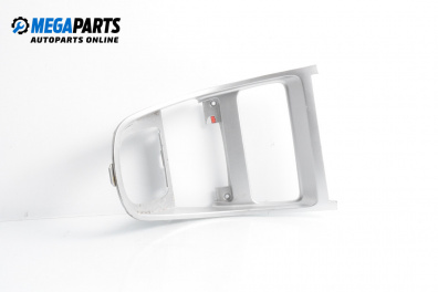 Consola centrală for Peugeot 307 Station Wagon (03.2002 - 12.2009)