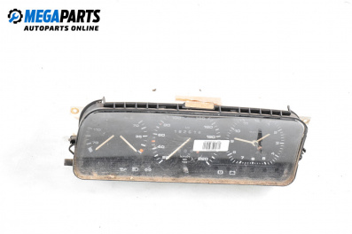 Instrument cluster for Volkswagen Passat II Variant B3, B4 (02.1988 - 06.1997) 1.8, 90 hp