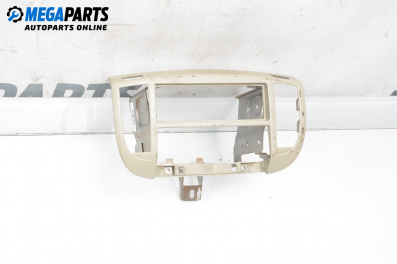 Consola centrală for Nissan Micra III Hatchback (01.2003 - 06.2010)