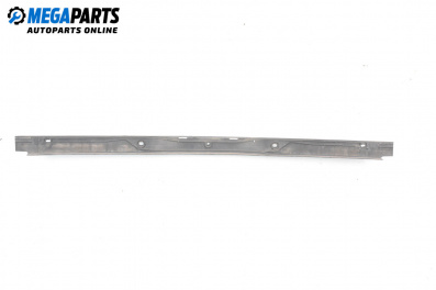 Plastic cover for Volkswagen Passat IV Variant B5.5 (09.2000 - 08.2005), 5 doors, station wagon