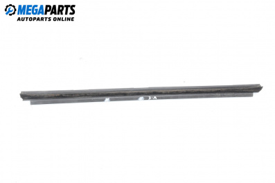 Türdichtung for Volkswagen Passat IV Variant B5.5 (09.2000 - 08.2005), 5 türen, combi, position: links, rückseite