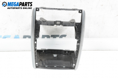 Zentralkonsole for Mercedes-Benz B-Class Hatchback I (03.2005 - 11.2011)