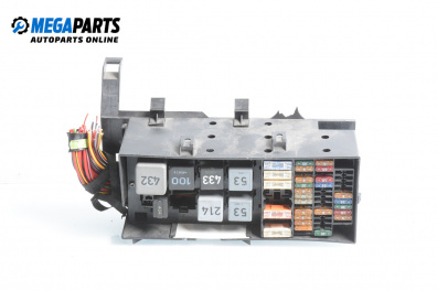 Fuse box for Volkswagen Phaeton Sedan (04.2002 - 03.2016) 3.0 V6 TDI 4motion, 224 hp