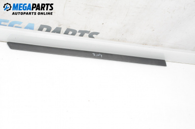 Material profilat exterior for Volkswagen Passat III Sedan B5 (08.1996 - 12.2001), sedan, position: din spate