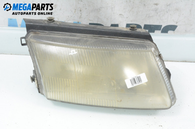 Scheinwerfer for Volkswagen Passat III Sedan B5 (08.1996 - 12.2001), sedan, position: rechts