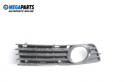 Nebelscheinwerfer abdeckung for Audi A4 Sedan B6 (11.2000 - 12.2004), sedan, position: rechts