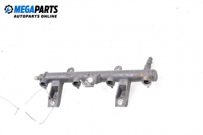Rampă combustibil for Peugeot 206 Hatchback (08.1998 - 12.2012) 1.4 i, 75 hp
