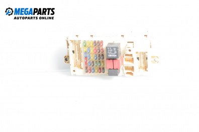 Fuse box for Alfa Romeo 147 Hatchback (10.2000 - 12.2010) 1.9 JTD (937AXD1A), 115 hp