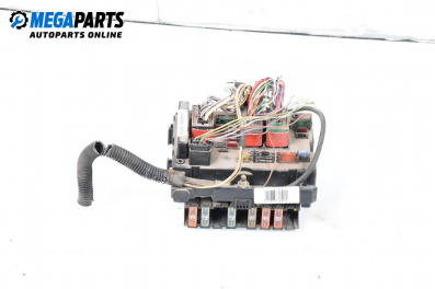 Sicherungskasten for Peugeot 406 Sedan (08.1995 - 01.2005) 2.0 HDI 90, 90 hp