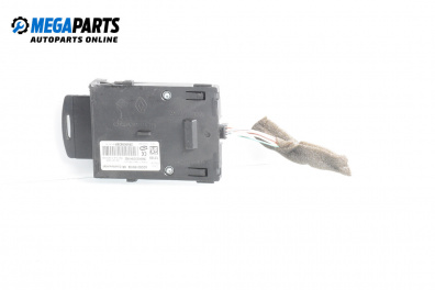 Card reader for Renault Megane III Hatchback (11.2008 - 12.2015), № 285909828R