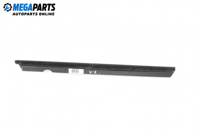 Fensterheber führungselement for Mercedes-Benz C-Class Estate (S204) (08.2007 - 08.2014), 5 türen, combi, position: links, rückseite