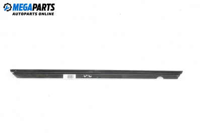 Fensterheber führungselement for Mercedes-Benz C-Class Estate (S204) (08.2007 - 08.2014), 5 türen, combi, position: links, vorderseite