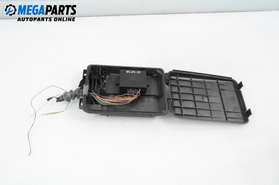 Fuse box for Volkswagen Passat III Sedan B5 (08.1996 - 12.2001) 1.9 TDI, 90 hp