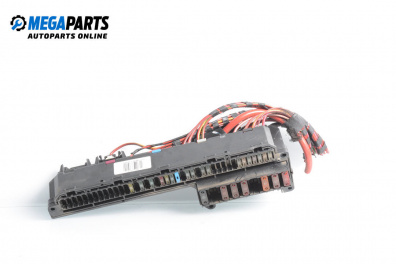 Sicherungskasten for BMW 5 Series E60 Sedan E60 (07.2003 - 03.2010) 525 d, 177 hp