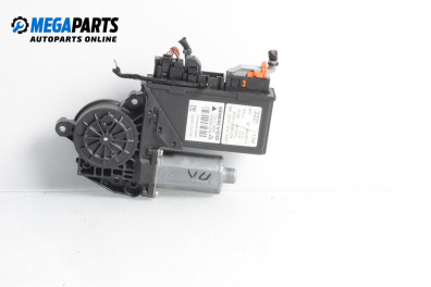 Antriebsmotor el. fensterheber for Audi A4 Sedan B7 (11.2004 - 06.2008), 5 türen, sedan, position: links, vorderseite, № 105840204