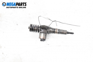 Diesel fuel injector for Audi A4 Sedan B7 (11.2004 - 06.2008) 2.0 TDI, 140 hp
