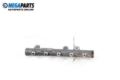 Fuel rail for Ford Focus II Hatchback (07.2004 - 09.2012) 2.0 TDCi, 136 hp
