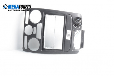 Central console for Mitsubishi Carisma Hatchback (07.1995 - 06.2006)