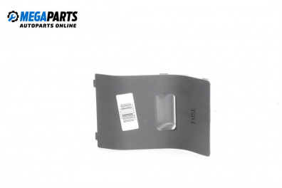 Sicherungskastendeckel for Toyota Yaris Hatchback I (01.1999 - 12.2005) 1.4 D-4D, 75 hp