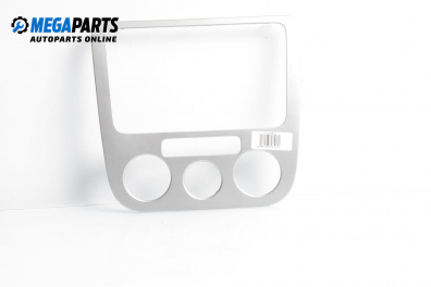Consola centrală for Volkswagen Eos Cabrio (03.2006 - 08.2015)
