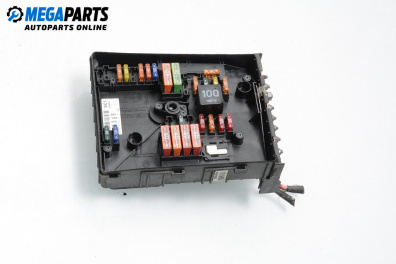 Sicherungskasten for Volkswagen Eos Cabrio (03.2006 - 08.2015) 2.0 TDI 16V, 140 hp