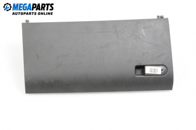 Handschuhfach for Volkswagen Touareg SUV I (10.2002 - 01.2013)