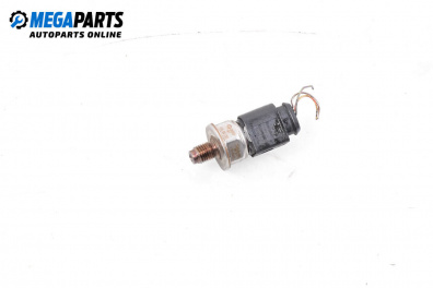 Sensor kraftstoffdruck for Audi A6 Sedan C6 (05.2004 - 03.2011)