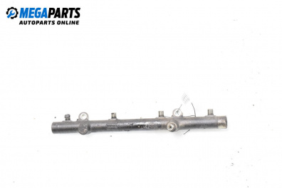 Fuel rail for Mercedes-Benz E-Class Sedan (W211) (03.2002 - 03.2009) E 400 CDI (211.028), 260 hp
