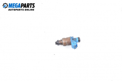 Duza benzină for Volvo S40 I Sedan (07.1995 - 06.2004) 1.8, 122 hp