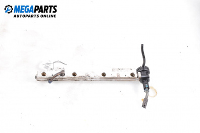 Fuel rail for Volvo S40 I Sedan (07.1995 - 06.2004) 1.8, 122 hp