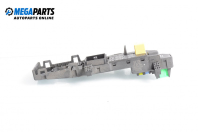 Fuse box for Opel Vectra C Estate (10.2003 - 01.2009) 2.2 direct, 155 hp