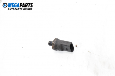 Senzor presiune combustibil for Mercedes-Benz M-Class SUV (W163) (02.1998 - 06.2005)