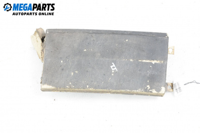 Außenleiste for Volkswagen Transporter IV Bus (09.1990 - 04.2003), passagier, position: rechts